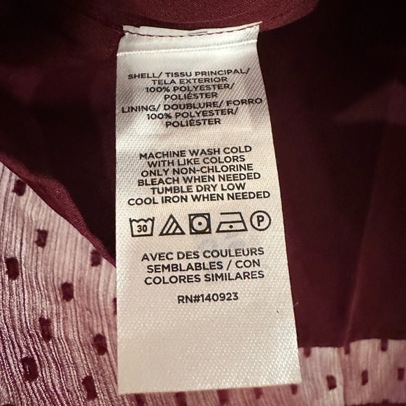 LOFT Clip Ruffle V-Neck Top - Picture 8 of 10